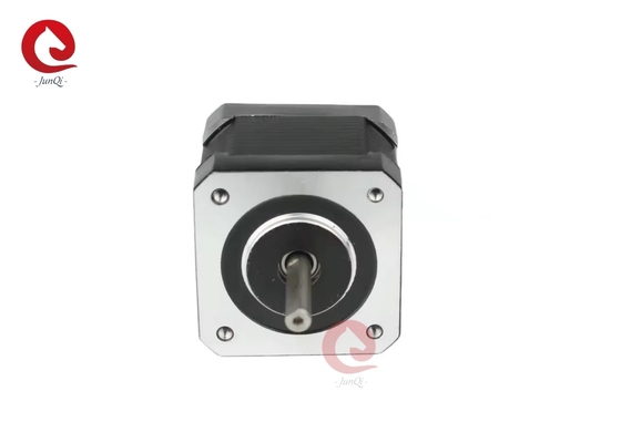 Nema17 Motore stepper ibrido a 3 fasi JQ423P24-0903A 24 mm 0.9A 0.08N.m per macchina medica