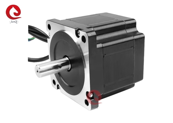 JUNQI Nema34 Motore stepper ibrido a 3 fasi 1,2 gradi 67 mm Lunghezza 2,0 N.M Parti di macchine CNC