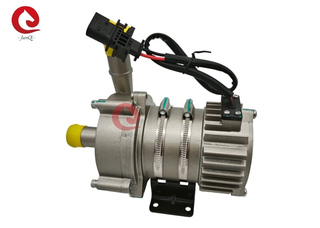 JUNQI 24V pompa d'acqua a corrente continua senza spazzole ad alta efficienza 3000LPH 25m testa per veicoli commerciali e camion pesanti sistema di raffreddamento